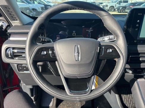 New 2026 Lincoln Aviator AWD w/ Jet Appearance Package image 24