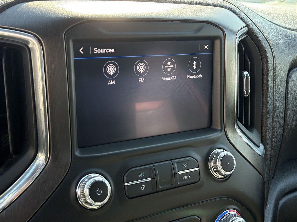 Used 2021 GMC Sierra 2500 AT4 AWD/4WD image 12