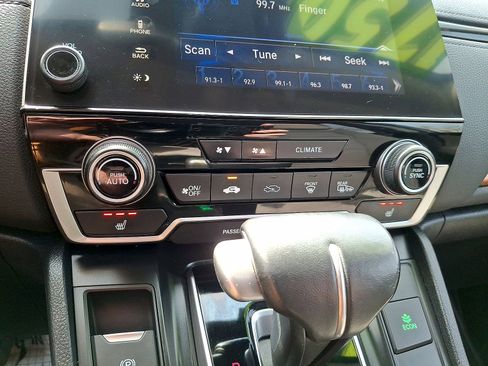 Used 2017 Honda CR-V Touring image 19