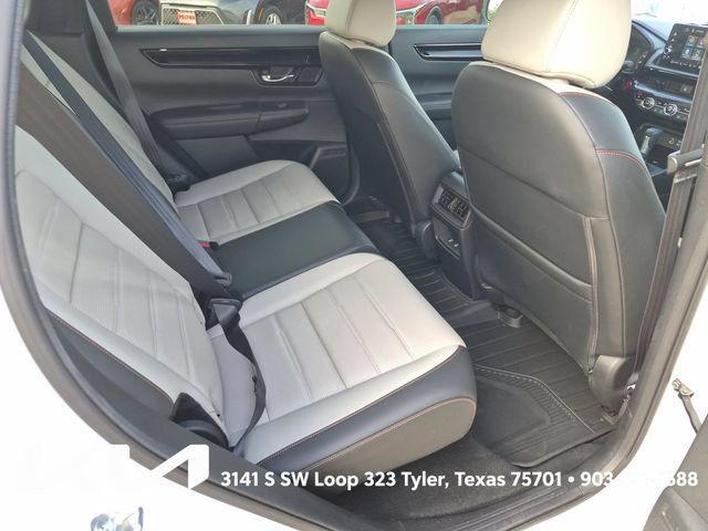 Used 2025 Honda CR-V Sport Touring image 18