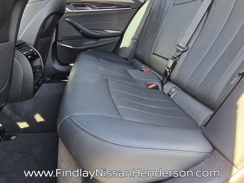 Used 2023 BMW 530i RWD image 12