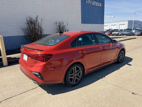 Used 2021 Kia Forte GT-Line w/ GT-Line Premium Package FWD image 3