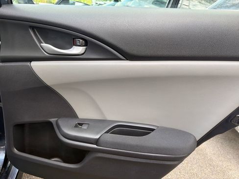 Used 2020 Honda Civic EX image 31