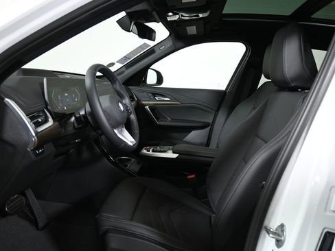 New 2026 BMW X1 xDrive28i w/ Technology Package image 3