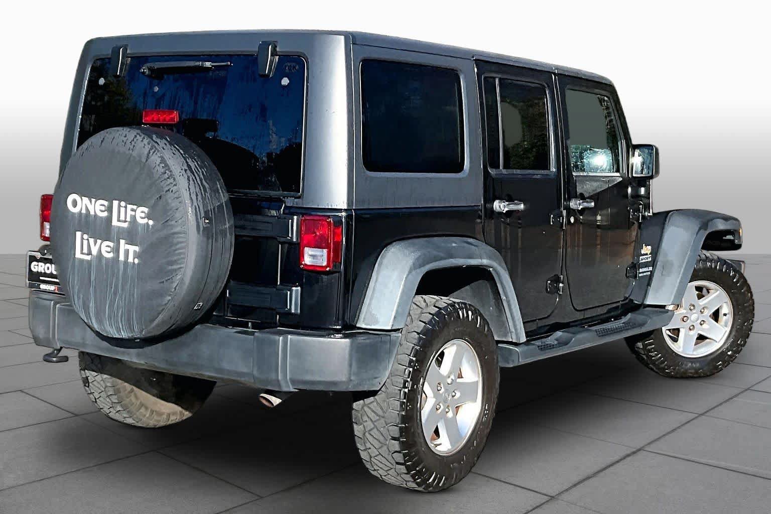 Used 2014 Jeep Wrangler Unlimited Sport w/ Quick Order Package 24S AWD/4WD image 12