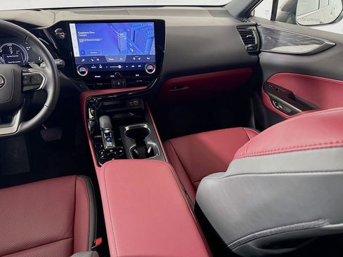 Certified 2026 Lexus NX 350h AWD w/ Accessory Package (Z1) image 25