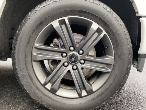 Used 2023 Ford F150 Lariat w/ Equipment Group 502A High image 13