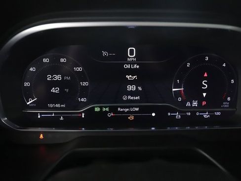 Used 2023 GMC Yukon AT4 image 22