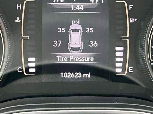 Used 2019 Jeep Cherokee Latitude Plus w/ Cold Weather Group image 35