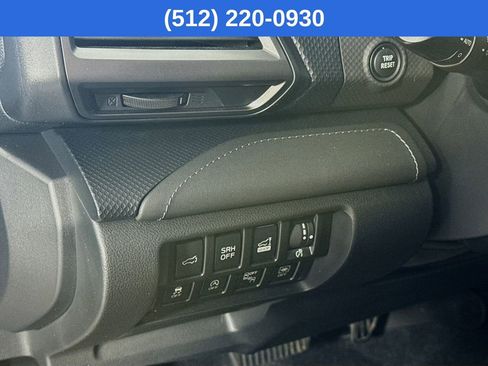 Used 2024 Subaru Forester Touring w/ Convenience Package image 11