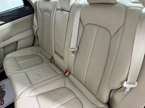 Used 2020 Lincoln MKZ Reserve FWD image 40