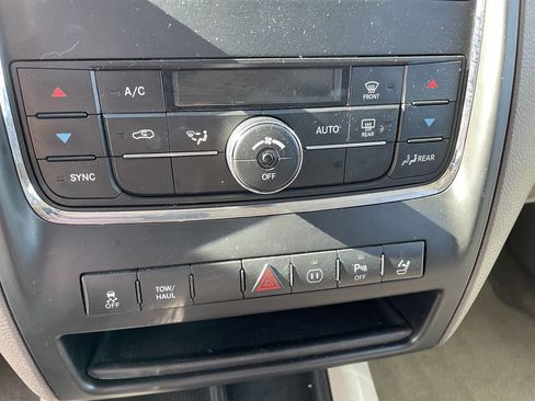 Used 2011 Dodge Durango Crew w/ Entry Nav/Commuter Group image 23