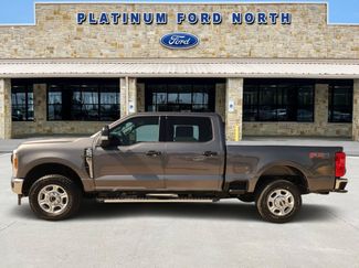 New 2026 Ford F250 XLT w/ FX4 Off-Road Package AWD/4WD video 3