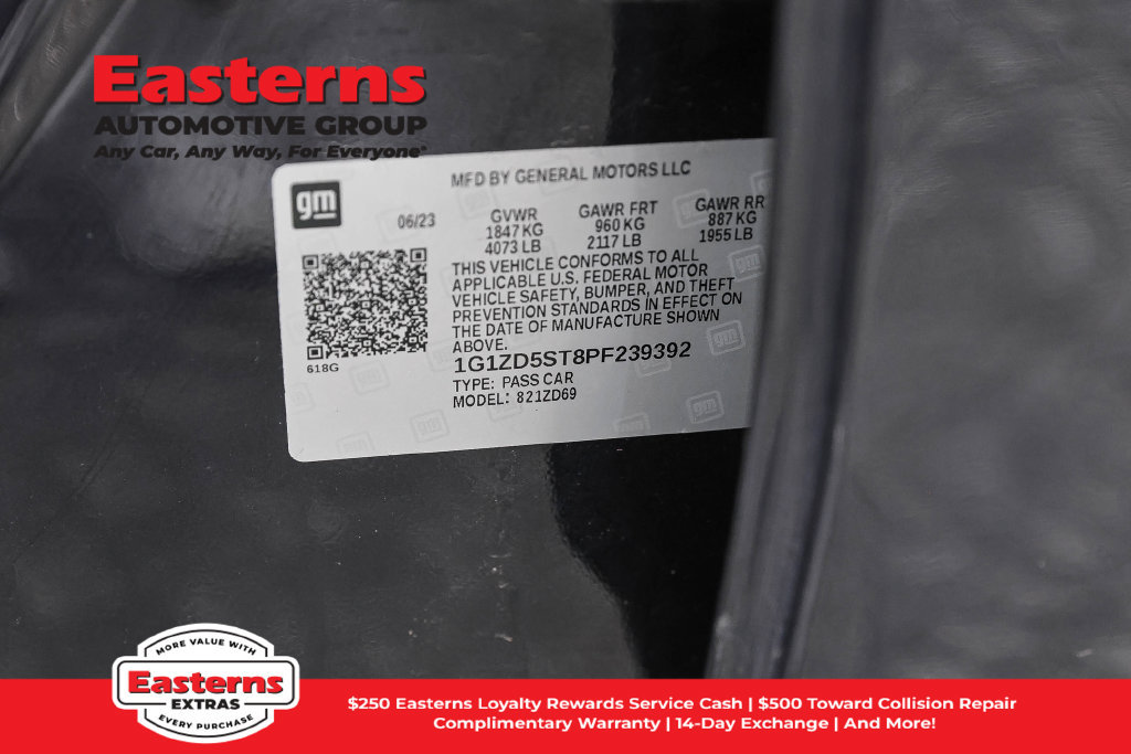 Used 2023 Chevrolet Malibu LT FWD image 36