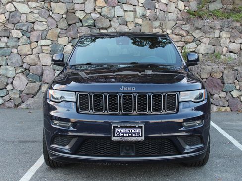 Used 2018 Jeep Grand Cherokee High Altitude image 3