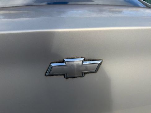 Used 2011 Chevrolet Malibu LS w/ LPO, Convenience Package FWD image 19