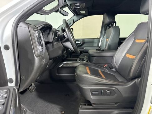 Used 2023 GMC Sierra 2500 AT4 w/ AT4 Preferred Package image 11