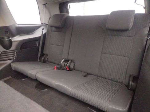 Used 2018 GMC Yukon SLE w/ Convenience Package image 28