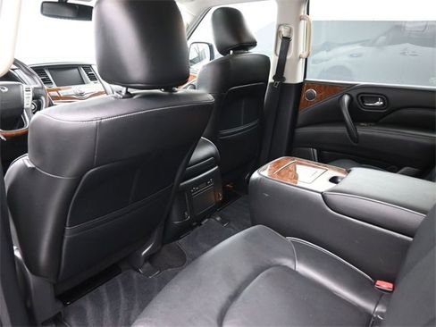 Used 2019 INFINITI QX80 Luxe w/ 22" Wheel Package image 10