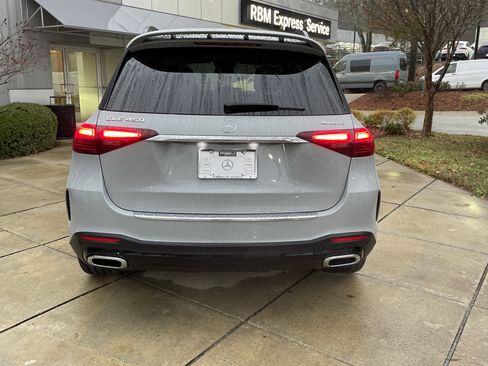 Certified 2025 Mercedes-Benz GLE 450 4MATIC image 7