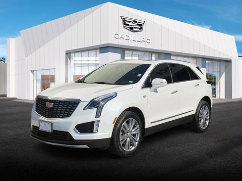 Used 2024 Cadillac XT5 Premium Luxury FWD image 1
