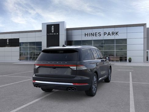 New 2026 Lincoln Aviator AWD image 8