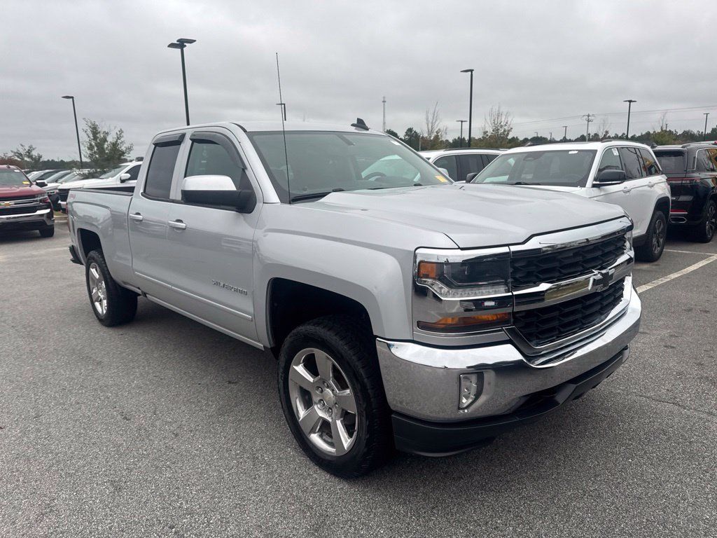 Used 2016 Chevrolet Silverado 1500 LT w/ All Star Edition AWD/4WD image 3