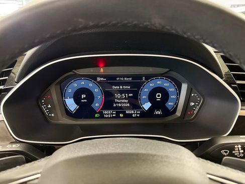 Certified 2023 Audi Q3 2.0T Premium w/ Convenience Package image 10