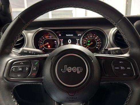 Used 2021 Jeep Wrangler Unlimited Sport image 15