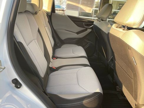 Used 2021 Subaru Forester image 19