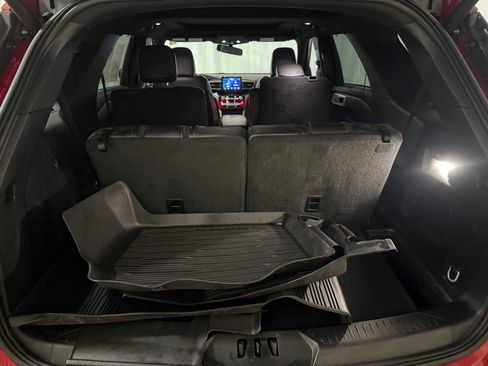 Used 2023 Ford Explorer ST w/ Equipment Group 401A image 25