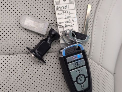 Certified 2025 Ford Mustang Mach-E Premium image 45