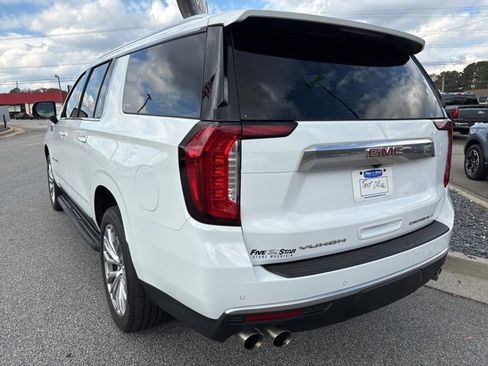 Used 2022 GMC Yukon XL Denali image 6