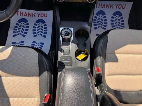 Used 2022 Ford Escape Titanium w/ Titanium Elite Package image 15