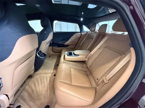 Used 2022 Lucid Air Grand Touring image 20