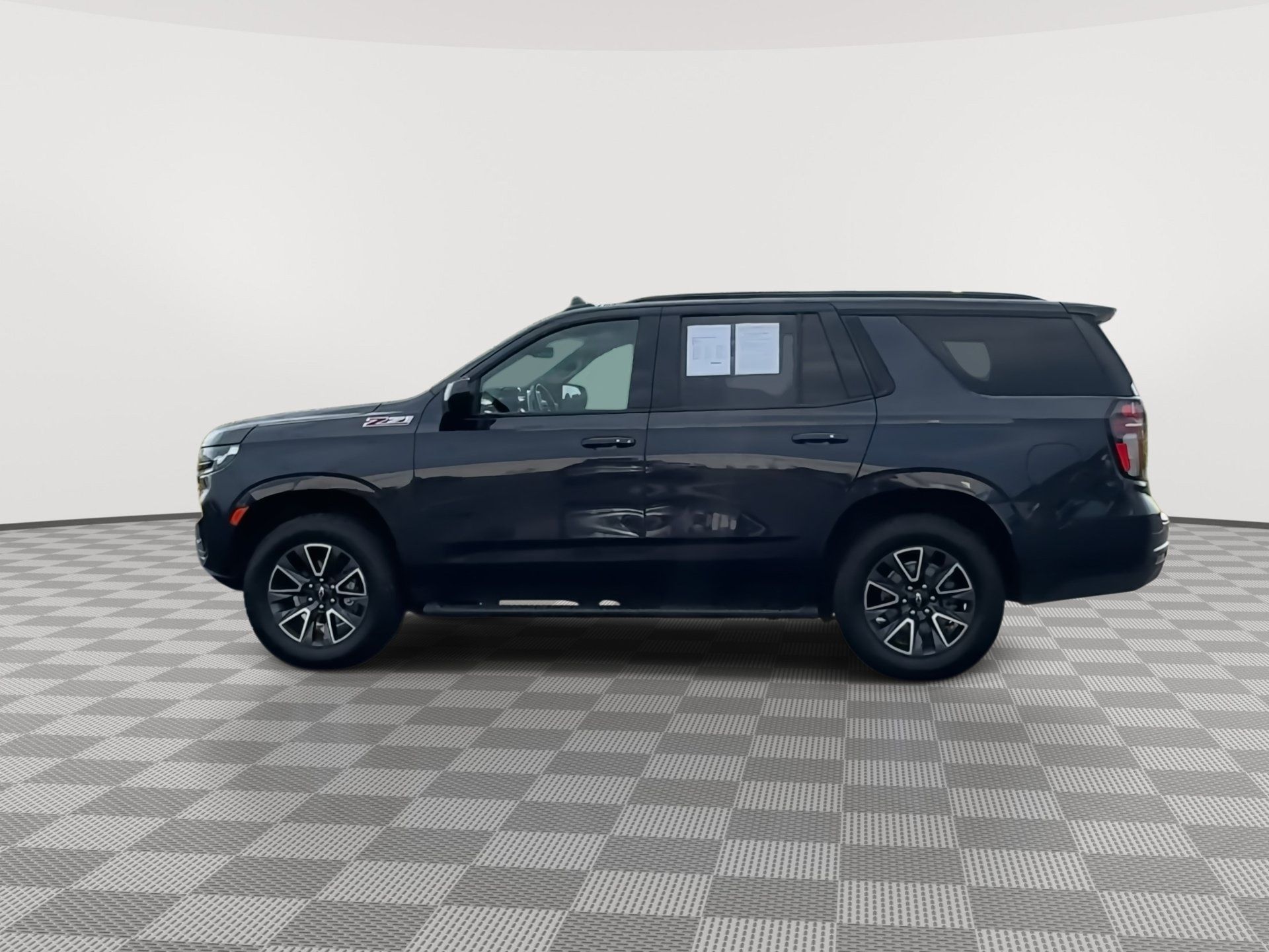 Certified 2023 Chevrolet Tahoe Z71 AWD/4WD image 6