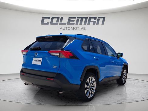 Used 2019 Toyota RAV4 XLE Premium w/ All Weather Liner Package AWD/4WD image 5
