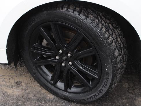 Used 2023 Ford Edge ST-Line image 21