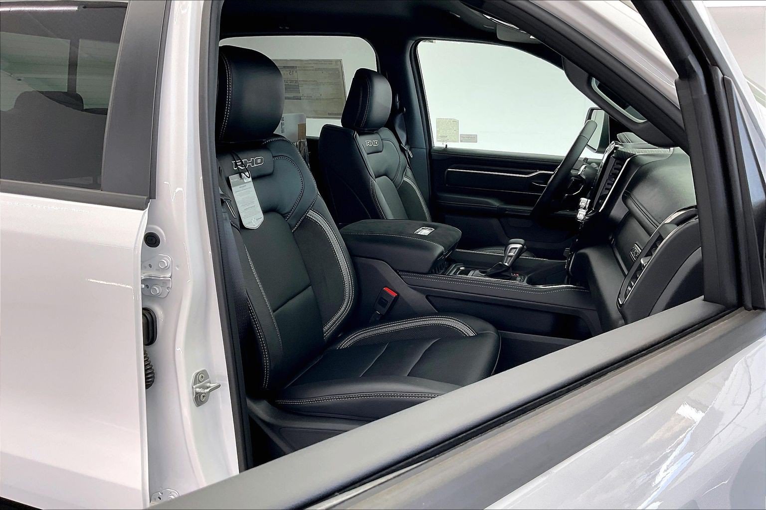 New 2026 RAM 1500 RHO AWD/4WD image 9