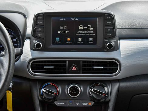 Used 2019 Hyundai Kona SE FWD image 19