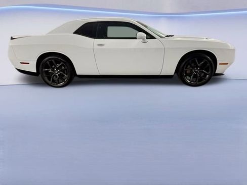 Used 2021 Dodge Challenger SXT w/ Blacktop Package image 10