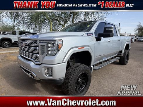 Used 2020 GMC Sierra 2500 Denali w/ Denali Ultimate Package AWD/4WD image 1