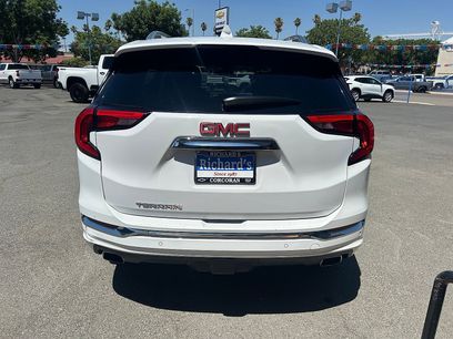 Used 2018 GMC Terrain Denali w/ Comfort Package