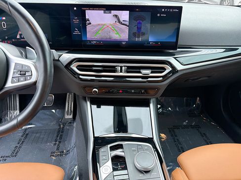 Used 2024 BMW 230i Coupe w/ M Sport Package RWD image 18