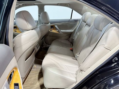 Used 2007 Toyota Camry XLE image 29