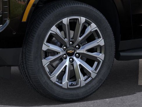 New 2025 Chevrolet Tahoe High Country w/ Sun And Tow Package image 9