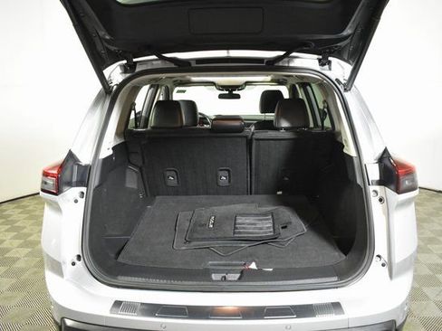 Certified 2024 Nissan Rogue SV w/ SV Premium Package image 30