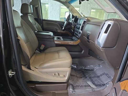 Certified 2018 GMC Sierra 3500 SLT image 32