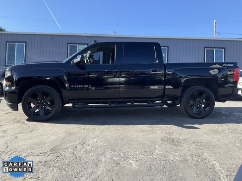 Used 2017 Chevrolet Silverado 1500 LT w/ All Star Edition image 5
