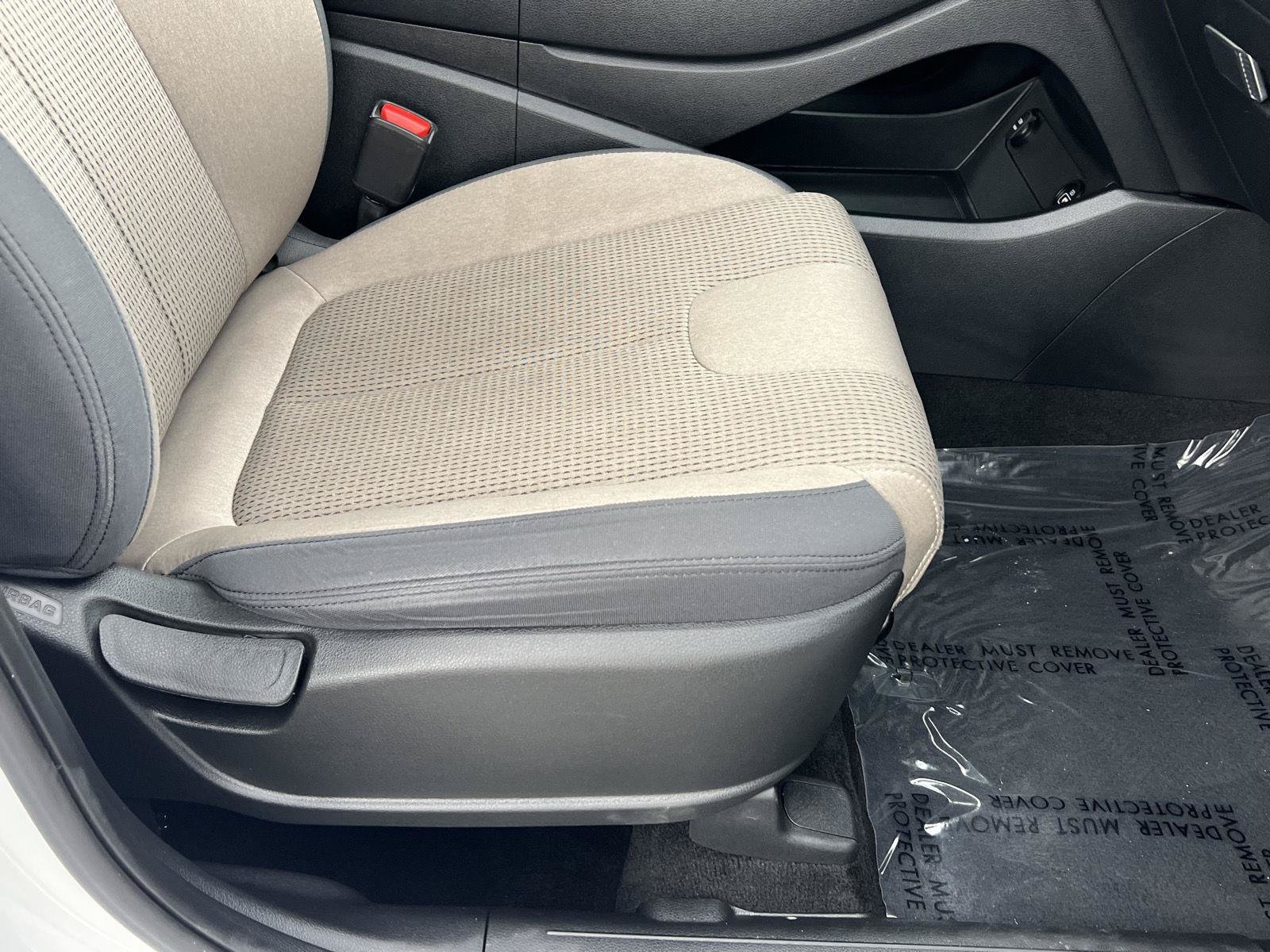 Certified 2023 Hyundai Santa Fe SEL w/ Cargo Package AWD/4WD image 22